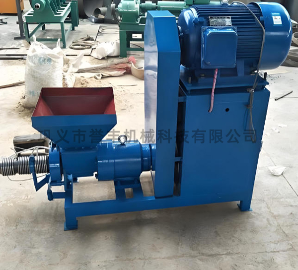木炭制棒機易損件使用壽命及推進器修復方法.jpg